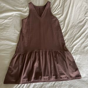 brown flowy dress